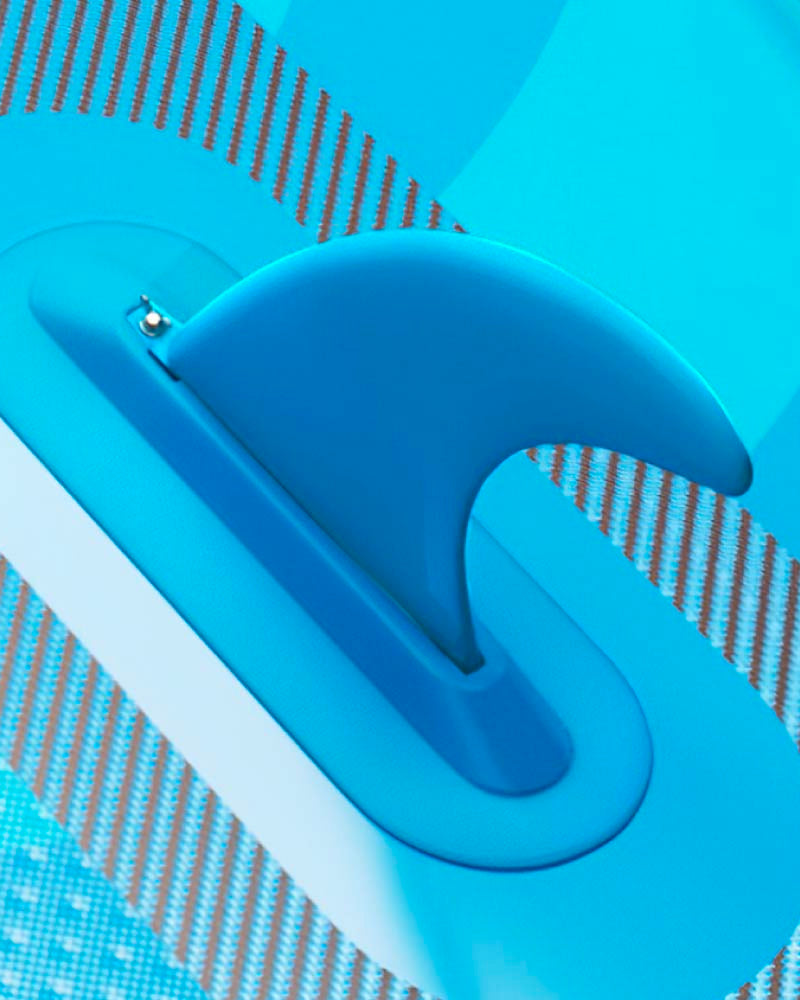 Grand aileron de boîte américain bleu